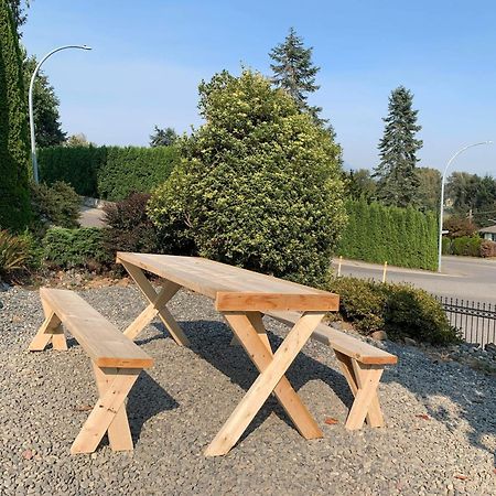 Mountain Retreat 3 Bedroom Garden House Near Heritage Park, Coliseum , Hwy 1, Fishing, Cultus Lake Чилливак Экстерьер фото
